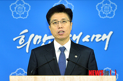 서희건설, 이영찬 전 복지차관·이성희 전 靑비서관 사외이사로  