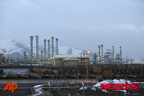 【아라크=AP/뉴시스】이란 아라크에 있는 중수로 핵 시설. 2015.08.12.