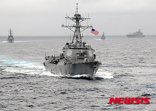 미국 해군 이지스 미사일 구축함 라센 