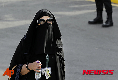 사우디, '여성인권 최하위' 불명예 벗나…열흘새 관련법 4개 통과