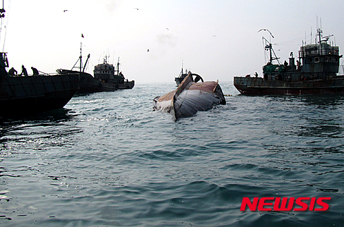 중국 동부 닝보 해역서 어선 전복사고로 11명 실종