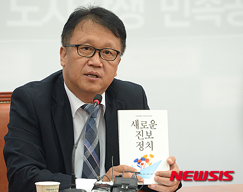 【서울=뉴시스】조수정 기자 = 더불어민주당 민병두 의원.