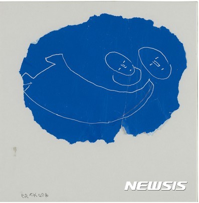 【서울=뉴시스】백영수, 나르는 모자 Flying mother and child>, 2016, Colored paper and pen on board, 18x18cm 