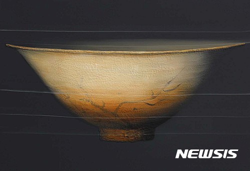 【서울=뉴시스】Flow-Bowl, 130.3 X 89.4Cm, Oil on canvas, 2016