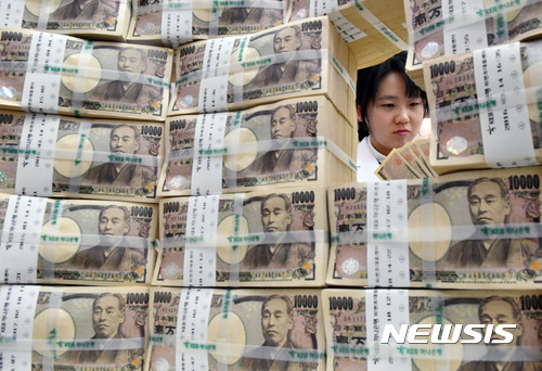 7월 일본 통화공급량 전년비 7%↑...금융완화로 계속 확대