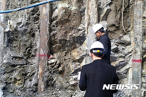 해빙기 안전점검 모습(해당 기사와 관련없음)