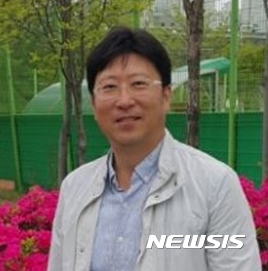 【장수=뉴시스】윤난슬 기자 = 전북 장수군청의 김진수 주무관이 전북도 체납세 징수왕에 선정돼 도지사 표창을 받게 됐다. 2017.04.24.(사진=장수군 제공)  photo@newsis.com