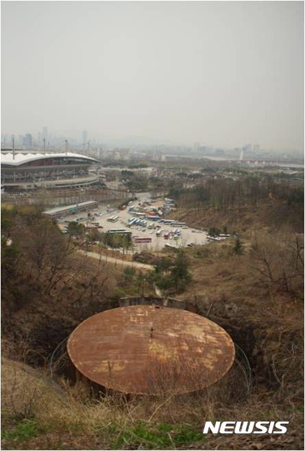 【서울=뉴시스】마포 석유비축탱크 전경.  (사진 = 서울시 제공)  photo@newsis.com