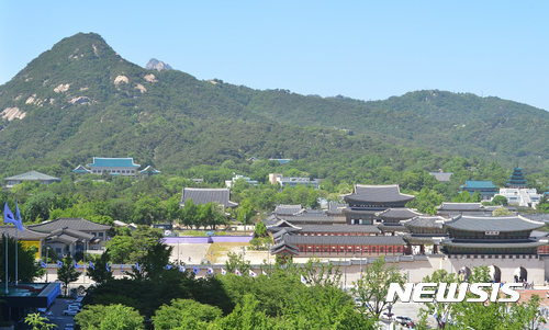 비정규직 노동자들 "고위공직자 탈세·부동산투기 가장 심각"