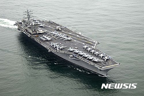 【서울=뉴시스】미국 해군의 핵 추진 항공모함 니미츠의 모습. (사진출처: 위키피디아) 2017.05.27.