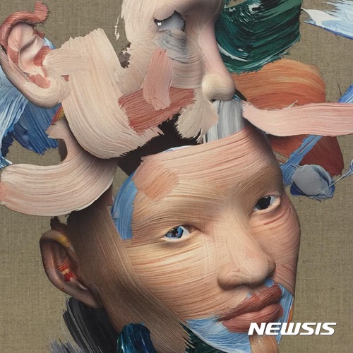 【서울=뉴시스】매튜 스톤은 컴퓨터를 이용한 3D 회화기법을 통해 인간의 인체를 다양한 칼라의 붓질로 구성하는 조각같은 그림을 선보인다.