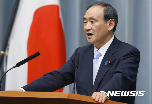 스가 관방 "베이징 주재 대사관 통해 북한에 엄중 항의"