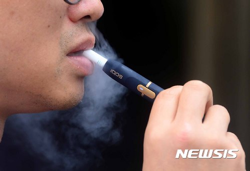 英의사협회 "전자담배 사용, 궐련 흡연보다 훨씬 안전" 공식 발표