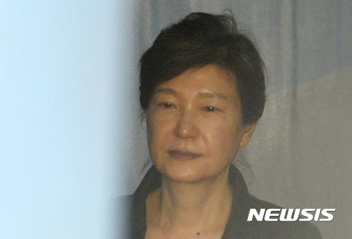 국정농단 선고 앞둔 박근혜…끝난 재판, 남은 재판은?