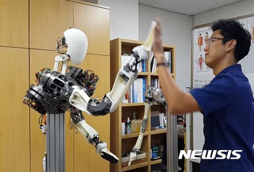 [기본소득 실험]'로봇세 논의' 유럽 시작...한국은 아직