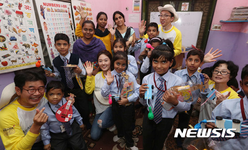 아시아나항공, 인도 결연 아동 사회공헌활동 펼쳐