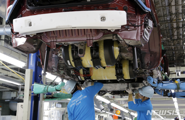 일본 5월 산업생산 전월비 2.8%↑…"자동차·정보통신 견인"