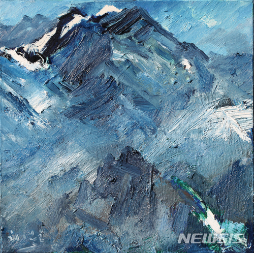 【서울=뉴시스】최선호, The Everest 4, 캔버스에 한지 oil, 24 x 24 cm, 2014