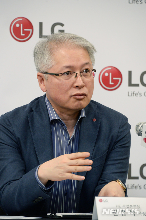 【서울=뉴시스】 LG전자 HE사업본부장 권봉석 사장. 2018.01.11. (사진=LG전자 제공) photo@newsis.com