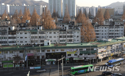 【서울=뉴시스】임태훈 기자 = 서울 서초구 반포주공 1단지의 모습. 2018.01.24. taehoonlim@newsis.com