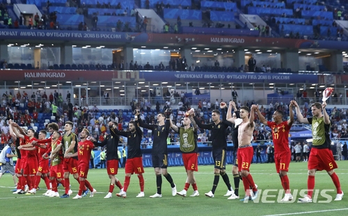 '야누자이 환상골' 벨기에, 잉글랜드 1:0 제압…조1위 16강