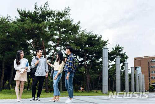 【진주=뉴시스】정경규 기자 = 경남 진주 경상대학교.