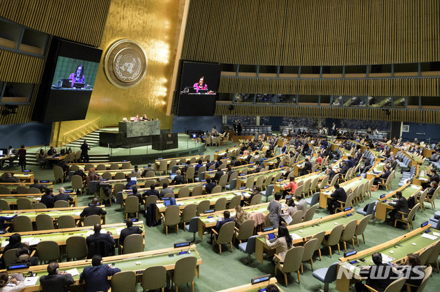 유엔 총회, 北비핵화 촉구 등 결의안 3건  채택