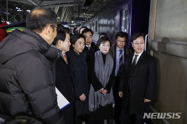 김현미 "남북철도조사, 한반도 경제영토 유라시아로 확장하는 촉매제될 것"