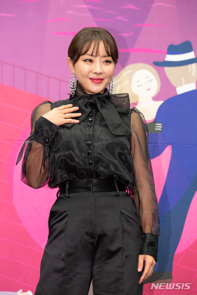 tvN 예능 프로그램 '아모르파티' 그룹 '브라운 아이드 걸스'의 나르샤