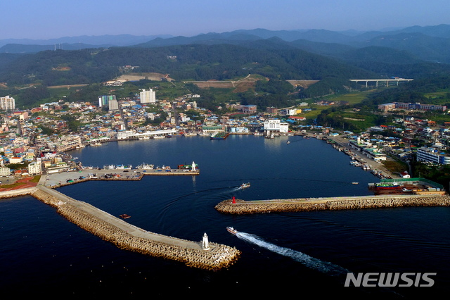 【경주=뉴시스】 이은희 기자 = 해수부 명품어촌테마마을에 선정된 경주 감포항 전경. 2018.12.18. (사진= 경주시 제공)photo@newsis.com