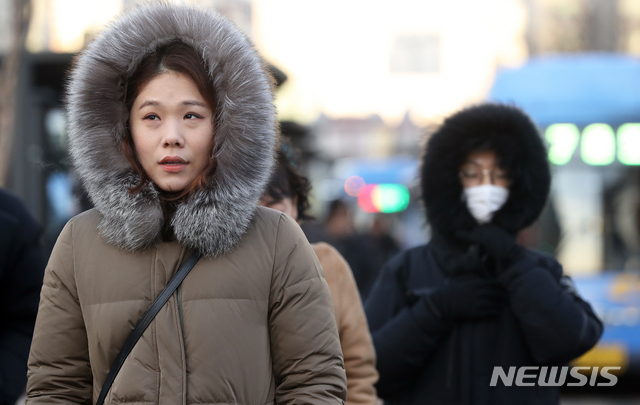 충북 영하 16.4도 '강추위 절정'…한파특보·건조주의보