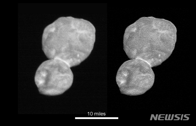 【AP/뉴시스】미 항공우주국(NASA)이 공개한 태양계 끝 천체 울티마 툴레라(2014 MU69)의 사진. 이 사진은 NASA 탐사선 '뉴 호라이즌스'가 촬영해 지구로 전송한 것이다. 