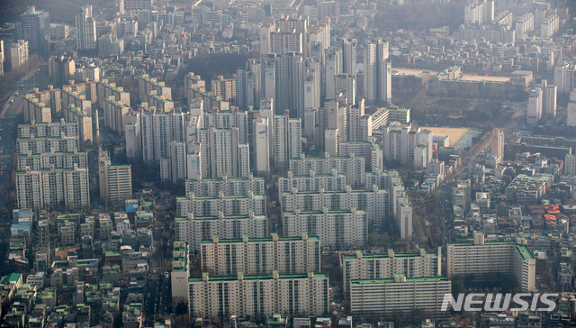 서울아파트, 새해들어 거래부진 더 심화…작년비 1/10 토막