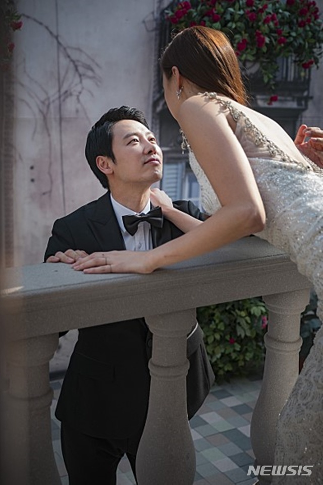 김동욱·고성희 3년 한시적 부부···영화 '어쩌다, 결혼'
