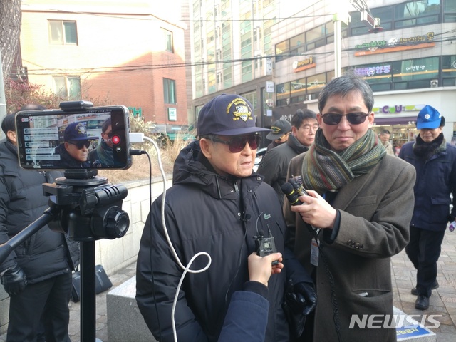 한국당, 5·18진상조사위 '지만원' 문제로 골머리