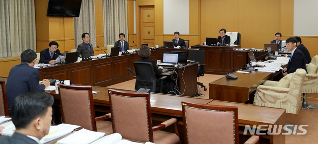 대전시의회, 지역화폐 조례안 유보···2500억원 계획 차질