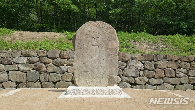  고령군 개포동에 있는 '석조관음보살좌상' (사진=고령군 제공)