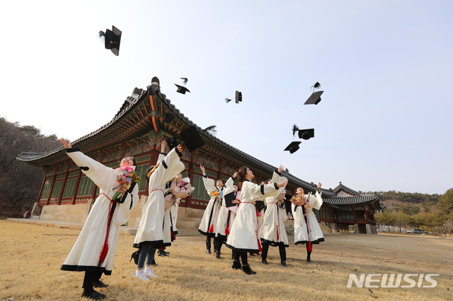 한국전통문화대 22일 졸업식, 보존·복원 외국인 석사 2명도 