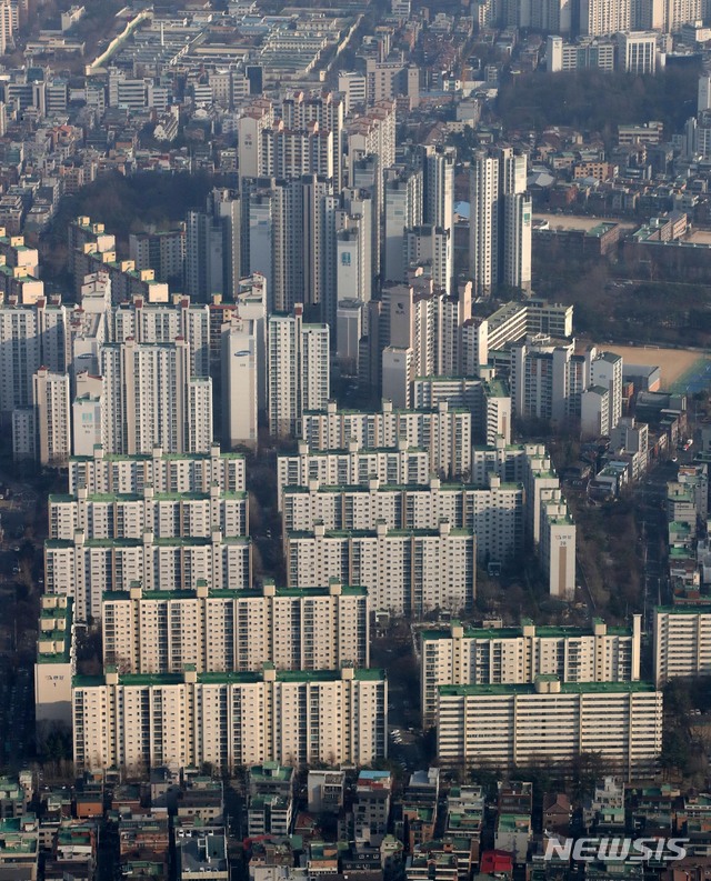 '투자자들 떠나고'…서울 아파트값 16주 연속 ↓