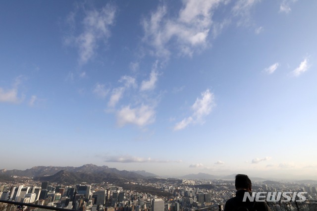 내일까지 전국 흐리고 비…강원 10㎝ 큰 눈