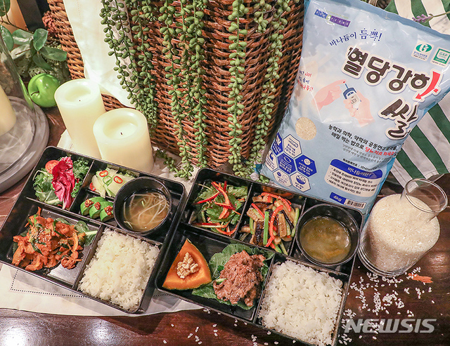 현대그린푸드, '혈당강하쌀' 국내 첫 출시…"연화식에도 적용"