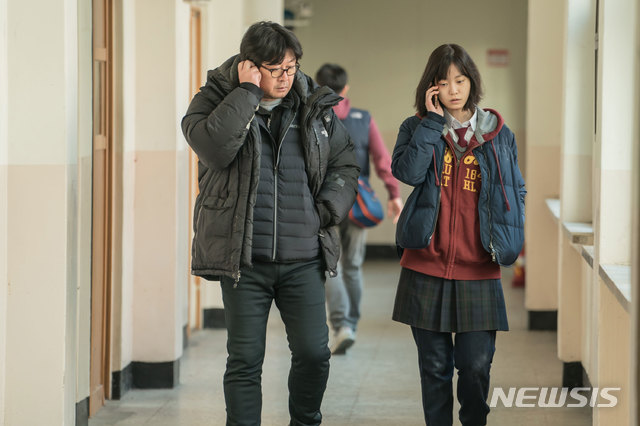 【서울=뉴시스】영화 '미성년'(사진=쇼박스 제공)2019.11.18 photo@newsis.com