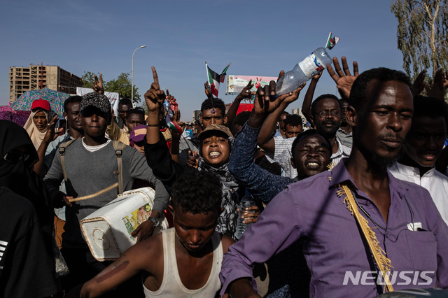 수단 군부 "합의된 민간정부에 권력 이양할 준비 돼"