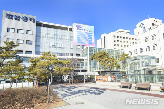 【전주=뉴시스】윤난슬 기자 = 전북대학교병원 암센터.