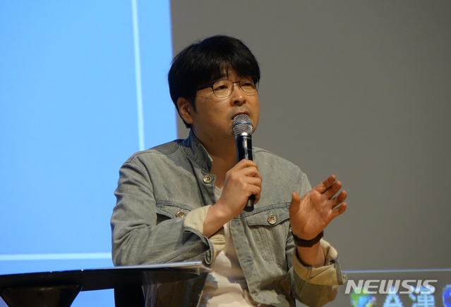 【제주=뉴시스】배상철 기자 = 탁현민 대통령 행사기획 자문위원. 2019.05.15. bsc@newsis.com