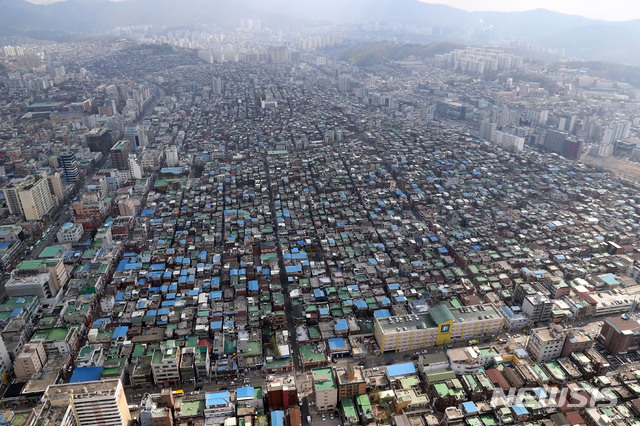 [성남=뉴시스] 재개발 예정인 성남시 수진1·신흥1구역 전경. 2019.5.31. (사진=성남시 제공)