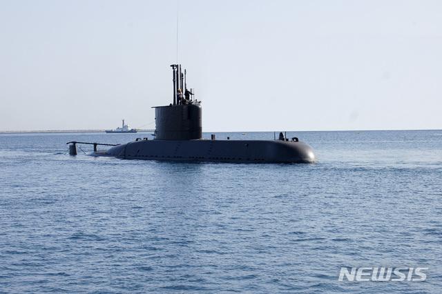 [서울=뉴시스]장보고-Ⅰ급 잠수함 (209급·1200t). (방위사업청 제공)
