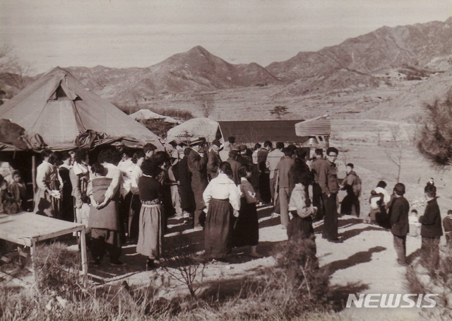 1959년 6월18일 첫 미사로 시작한 천막성당 시절. 6월18일은 성심원의 설립기념일이 됐다.