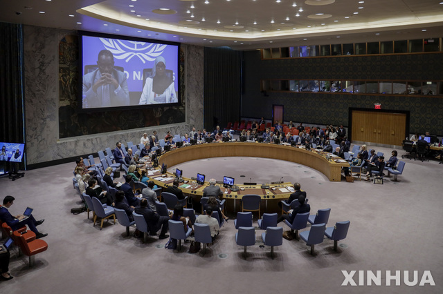 【유엔본부= 신화/뉴시스】 유엔에서21일 열린 소말리아 관련 유엔안보리 회의. 중국과 러시아는 18일 미국의 크루즈미사일 시험발사에 대한 안보리 비상회의 소집을 신청, 22일에 회의가 열린다.  