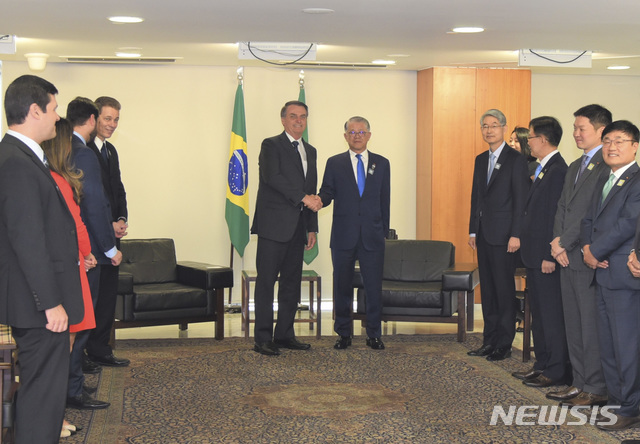 최신원 SK네트웍스 회장, 브라질 대통령과 만나 협력강화 논의